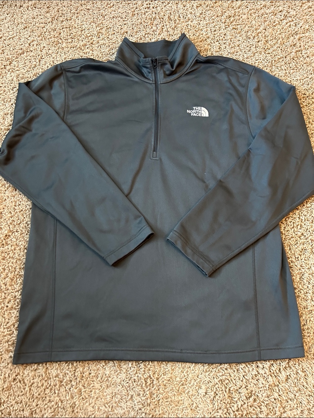 Men’s The North Face quarter zip